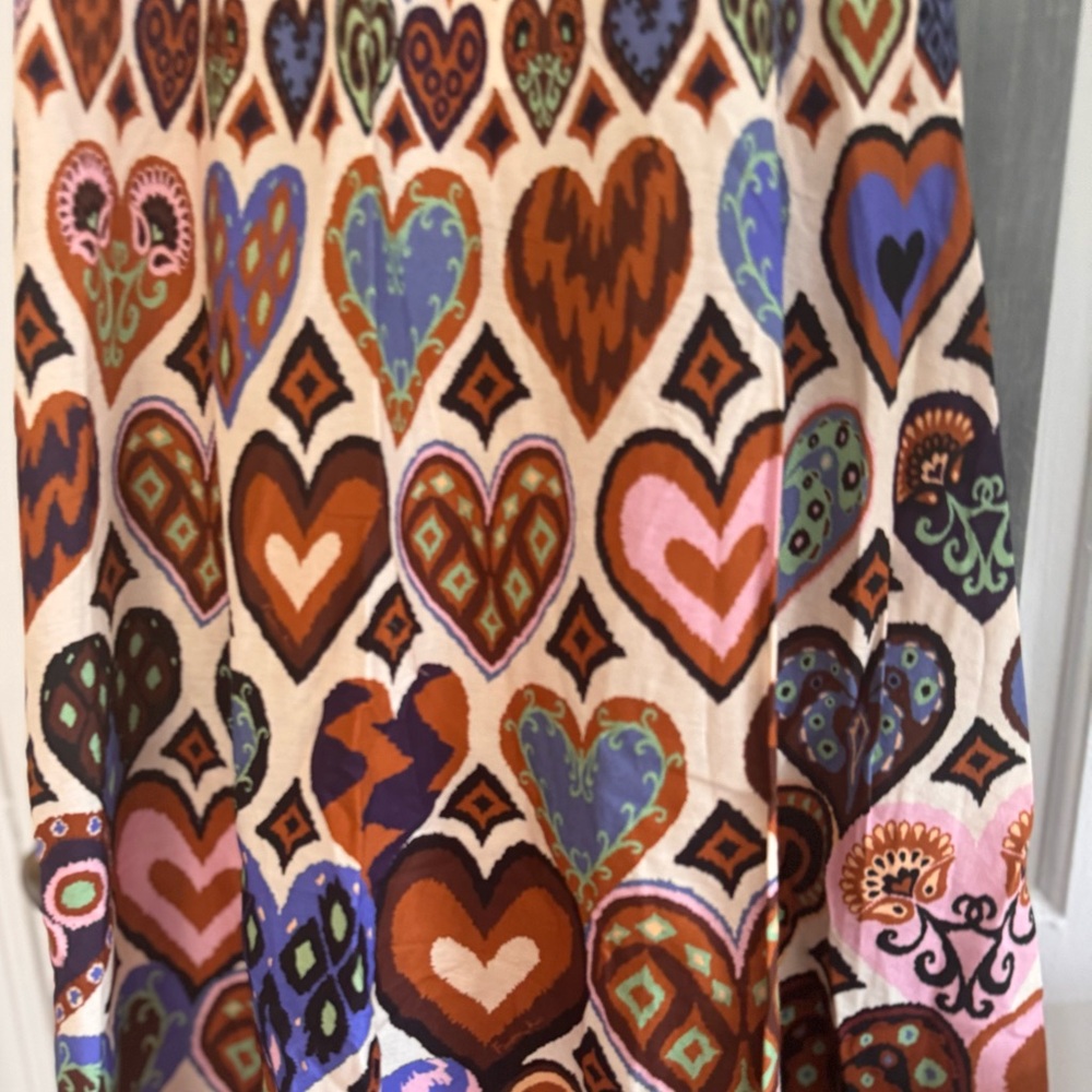 FARM Rio Multicolor Heart Pattern Dress - Picture 11 of 16